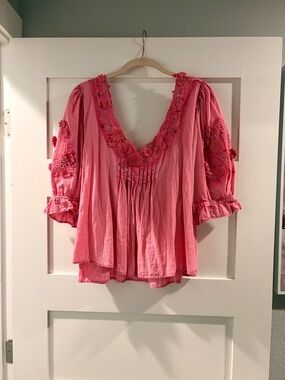 Free People Pink Floral-Appliqué V-Neck Peasant Top